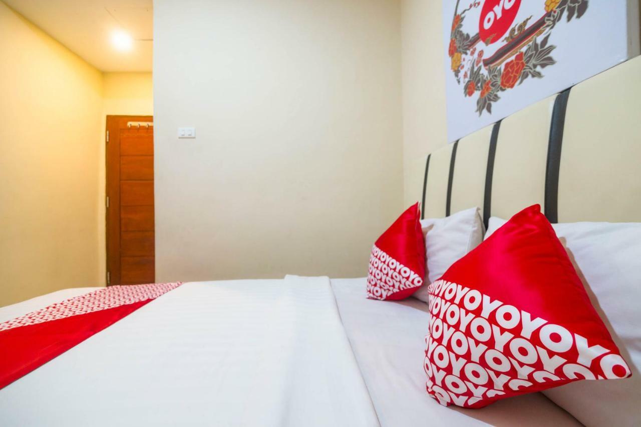 Sentosa Guest House 폰티아낙 외부 사진