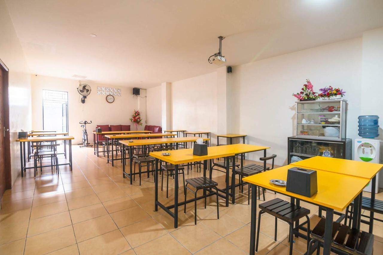 Sentosa Guest House 폰티아낙 외부 사진
