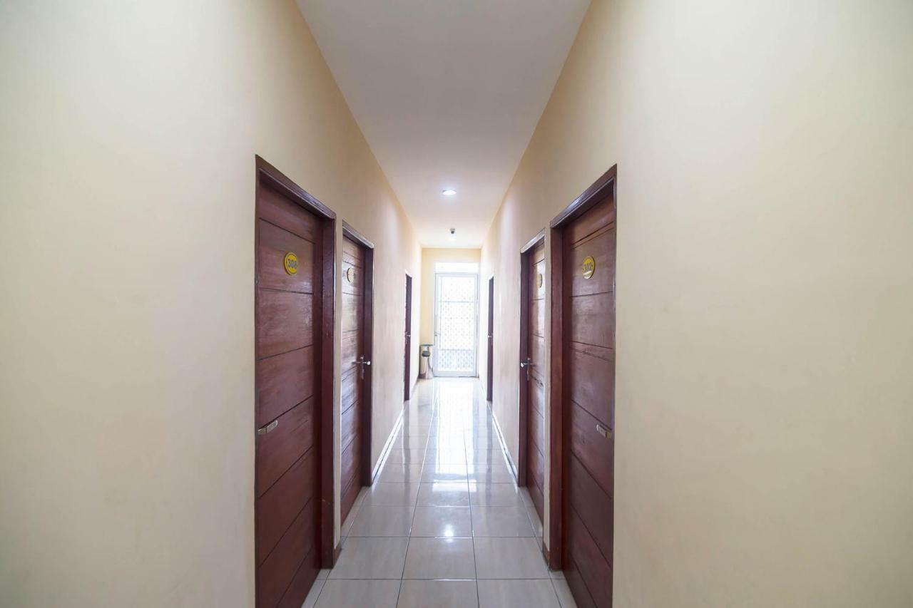 Sentosa Guest House 폰티아낙 외부 사진